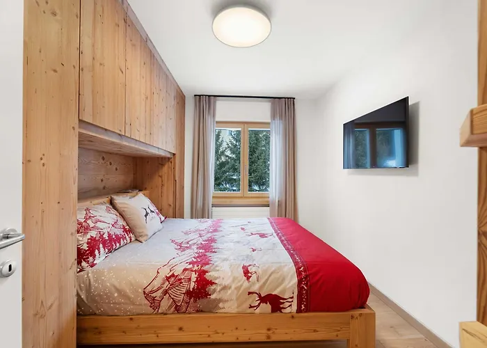 Luxury St Moritz شقة بونتريسنا